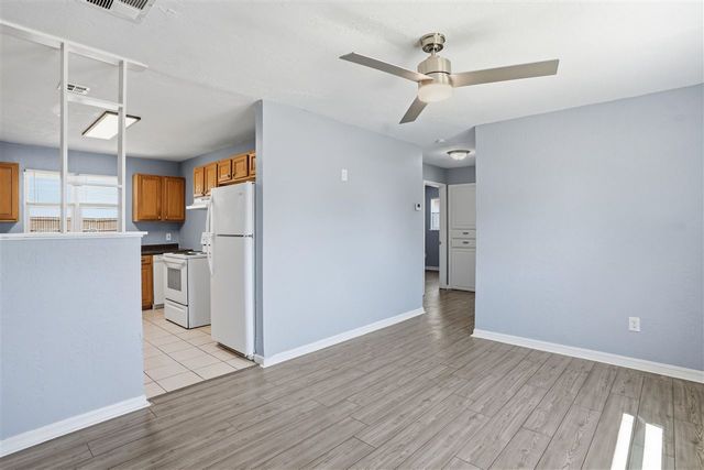 1421 NW Ozmun Ave, Lawton, OK 73507