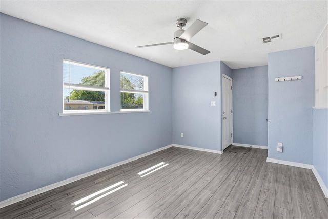 1421 NW Ozmun Ave, Lawton, OK 73507