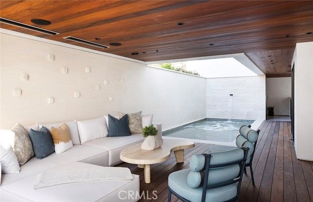 604 Allview Place, Laguna Beach, CA 92651