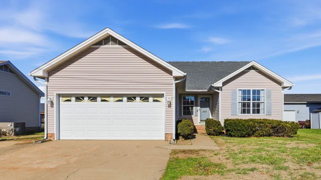 205 Sheridan Cir, Hopkinsville, KY 42240