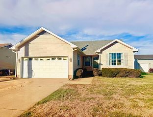205 Sheridan Cir, Hopkinsville, KY 42240