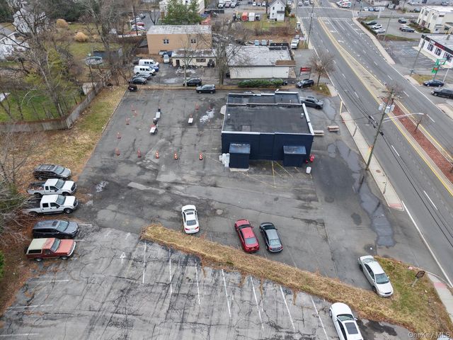 585 Route 303, Blauvelt, NY 10913