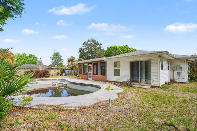 607 Dundee Circle, West Melbourne, FL 32904