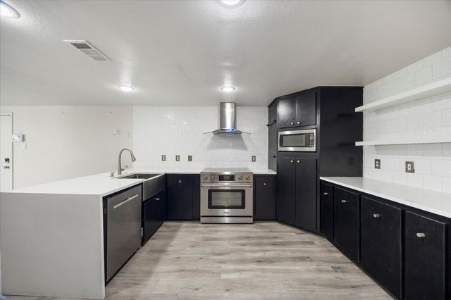 7401 Stillwater Court, Garland, TX 75044