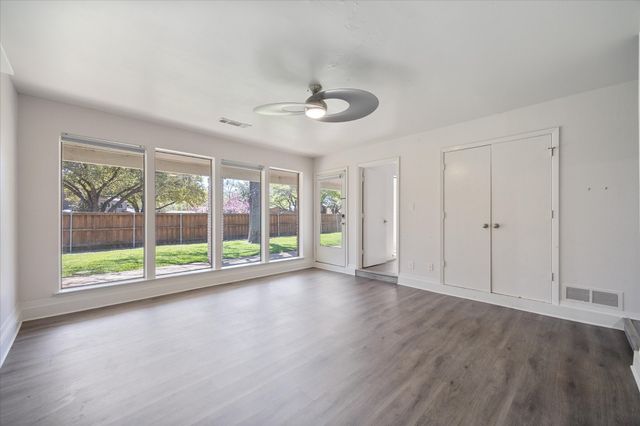 7401 Stillwater Court, Garland, TX 75044