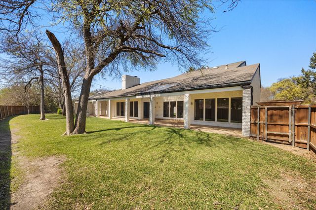 7401 Stillwater Court, Garland, TX 75044