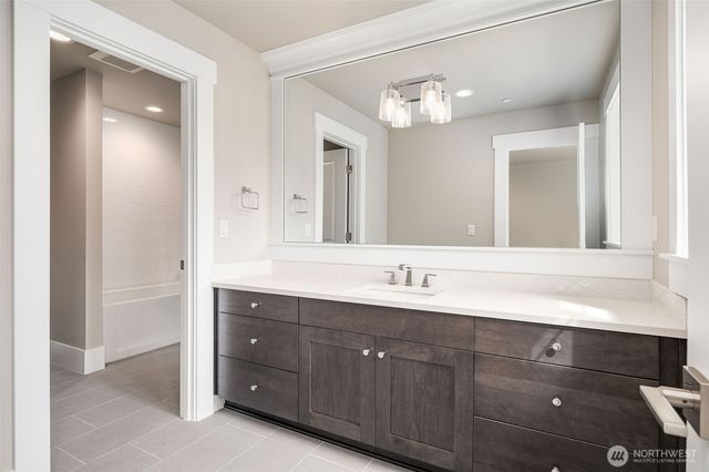 17254 NE 113th Court, Redmond, WA 98052