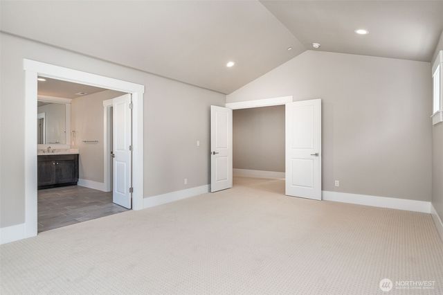 17254 NE 113th Court, Redmond, WA 98052