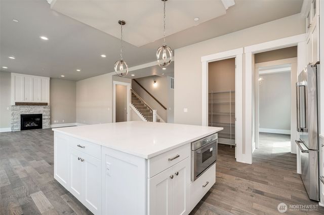 17254 NE 113th Court, Redmond, WA 98052