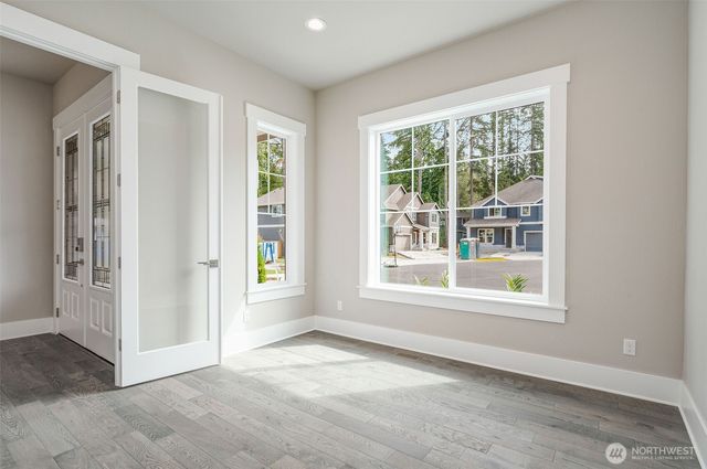 17254 NE 113th Court, Redmond, WA 98052