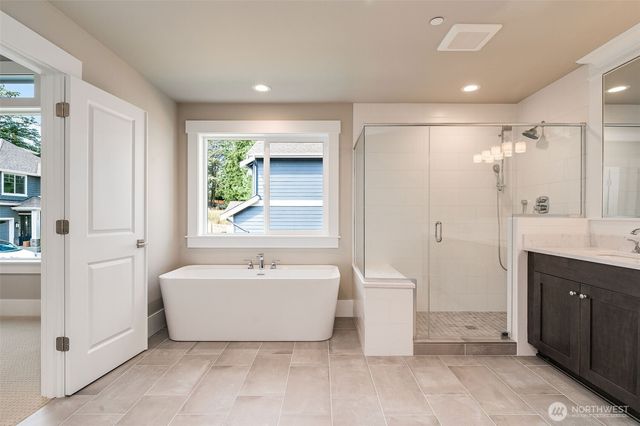 17254 NE 113th Court, Redmond, WA 98052