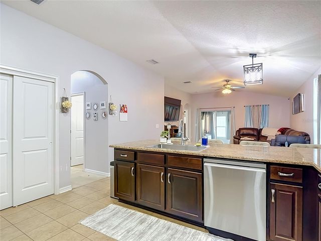 6328 SPARKLING WAY, Wesley Chapel, FL 33545