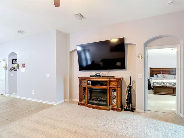 6328 SPARKLING WAY, Wesley Chapel, FL 33545