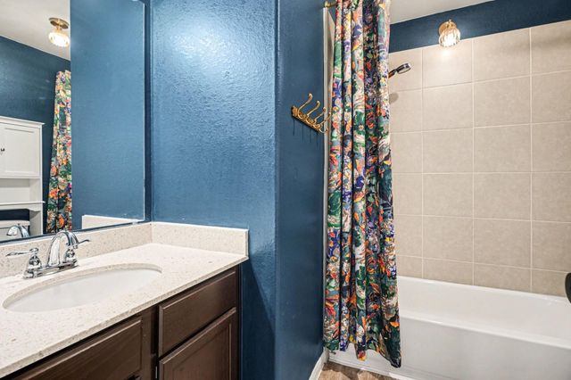 529 Rosebank Trail Lane, La Marque, TX 77568