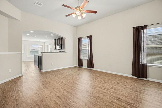 529 Rosebank Trail Lane, La Marque, TX 77568