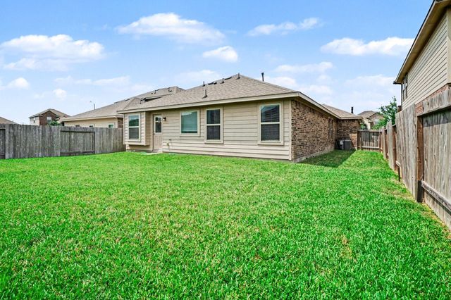 529 Rosebank Trail Lane, La Marque, TX 77568