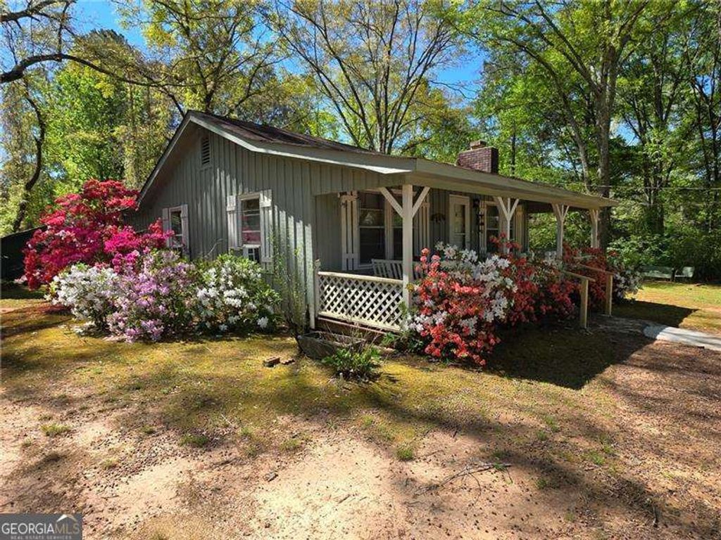 368 Bart Manous Road, Canton, GA 30115