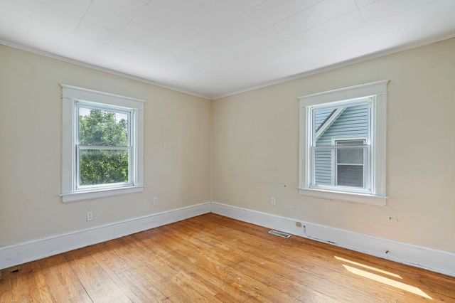 16 Eastman Terrace, Poughkeepsie, NY 12601