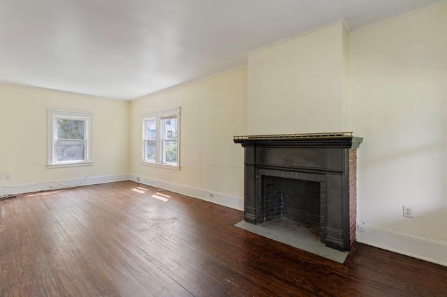 16 Eastman Terrace, Poughkeepsie, NY 12601