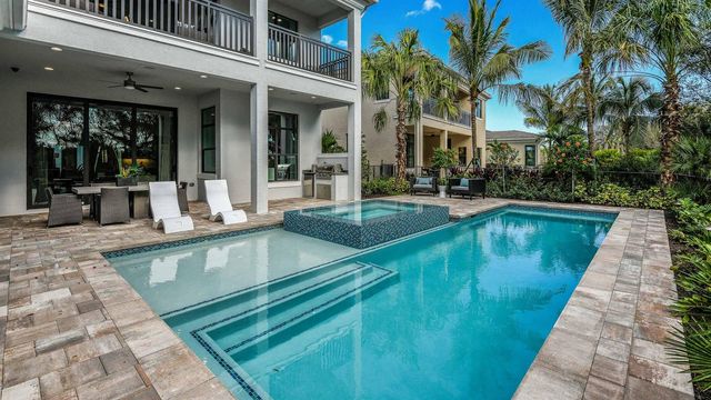 5520 Renoir Place, Palm Beach Gardens, FL 33418