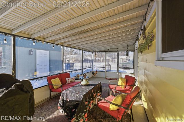 35071 Barton Street, Westland, MI 48185