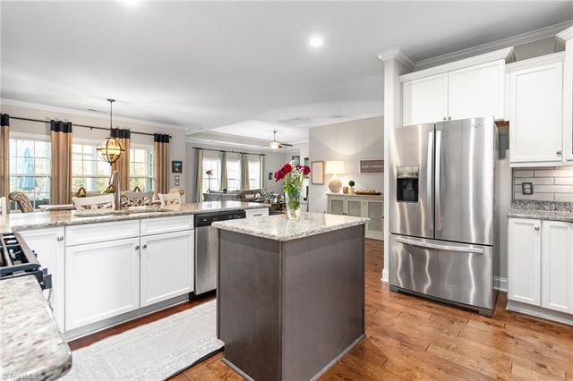 3305 Waterford Glen Lane, Clemmons, NC 27012