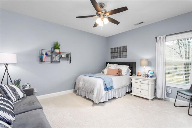 3305 Waterford Glen Lane, Clemmons, NC 27012