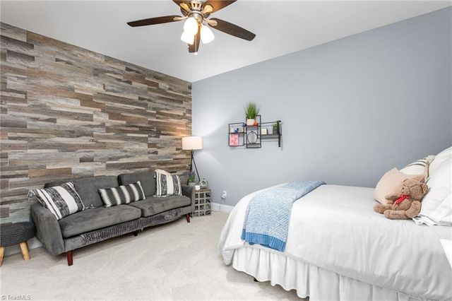 3305 Waterford Glen Lane, Clemmons, NC 27012