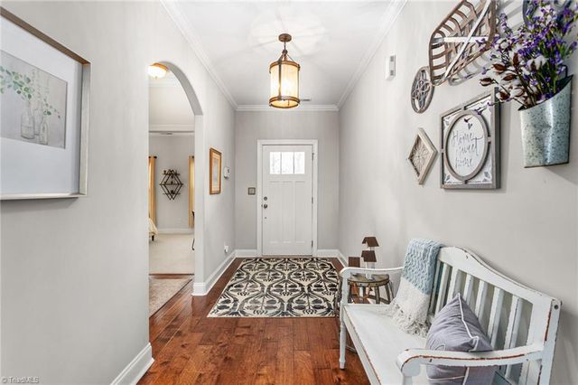 3305 Waterford Glen Lane, Clemmons, NC 27012