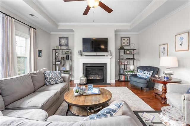 3305 Waterford Glen Lane, Clemmons, NC 27012