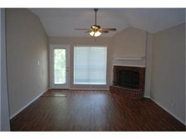 325 Angelina Drive, Arlington, TX 76018