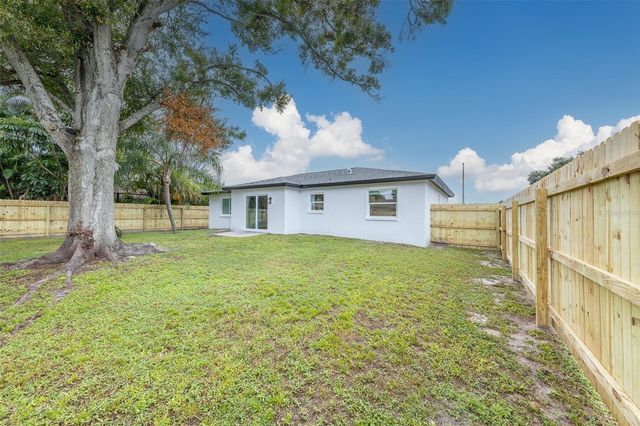 7026 68TH AVENUE N, Pinellas Park, FL 33781