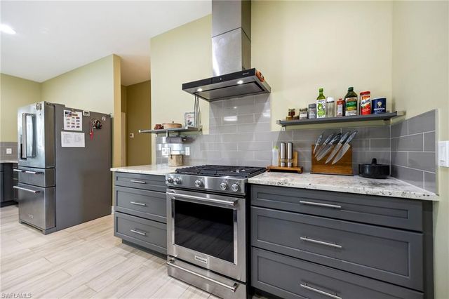 3557 Sea Holly LN, St. James City, FL 33956