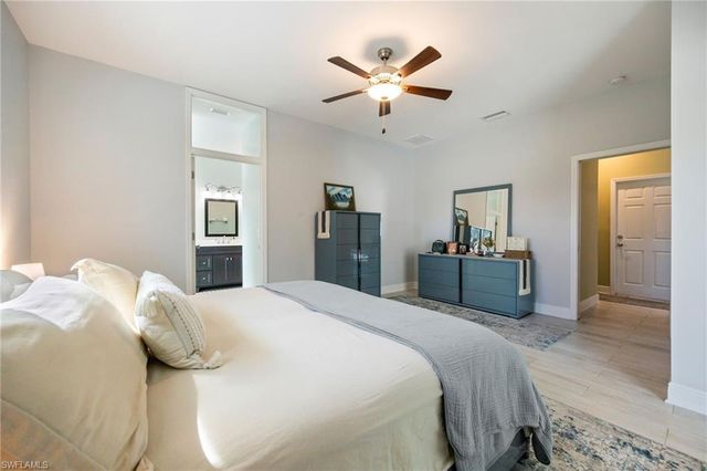 3557 Sea Holly LN, St. James City, FL 33956