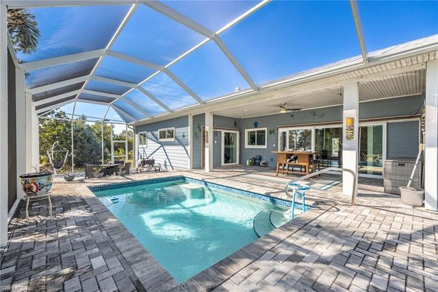 3557 Sea Holly LN, St. James City, FL 33956