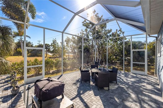 3557 Sea Holly LN, St. James City, FL 33956