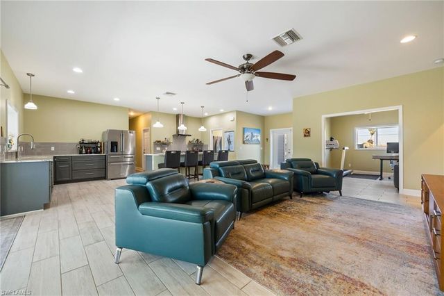 3557 Sea Holly LN, St. James City, FL 33956