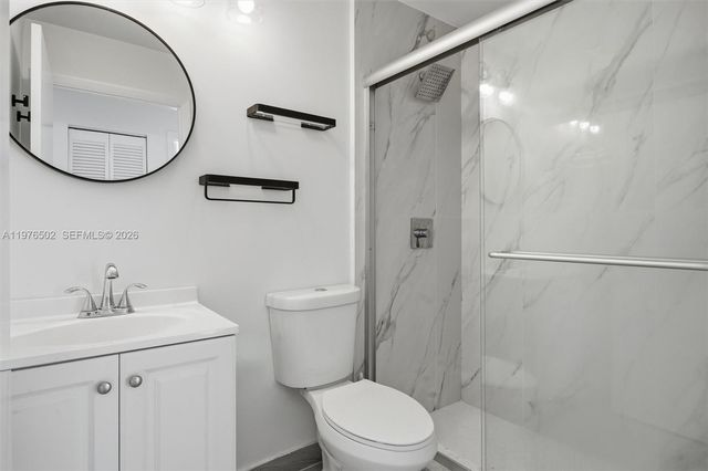 922 Falling Water Rd 922, Weston, FL 33326