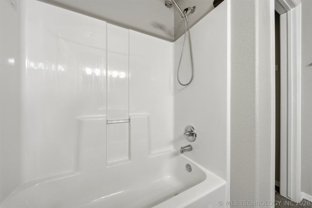 16043 S 88th East Avenue, Bixby, OK 74008