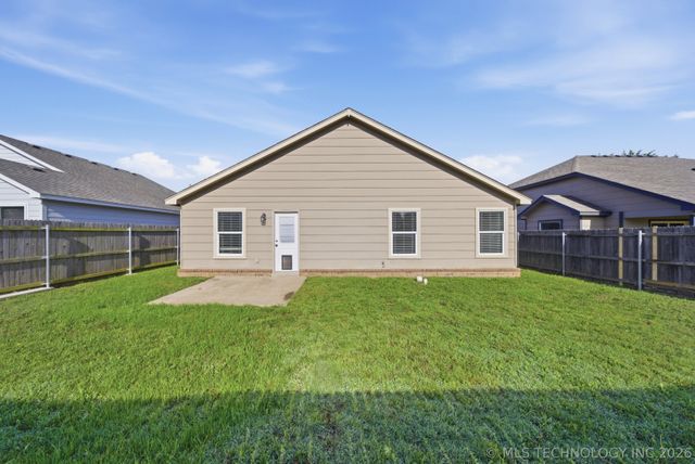 16043 S 88th East Avenue, Bixby, OK 74008