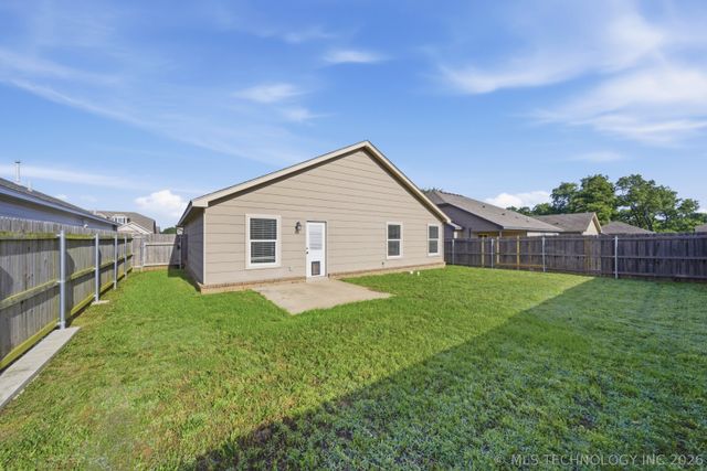 16043 S 88th East Avenue, Bixby, OK 74008