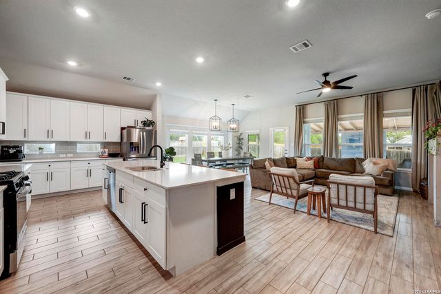 5311 Green Brush, Bulverde, TX 78163