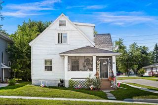 901 S Lee Street, Bloomington, IL 61701