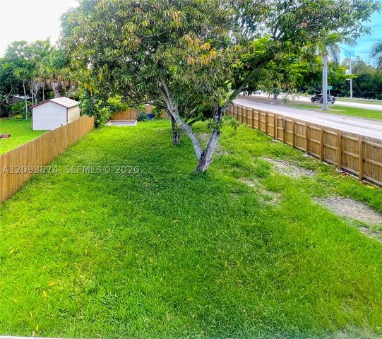 2402 SW 110th Ave Ii, Miami, FL 33165
