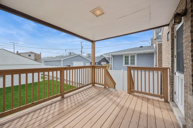 6605 S Kolin Avenue, Chicago, IL 60629