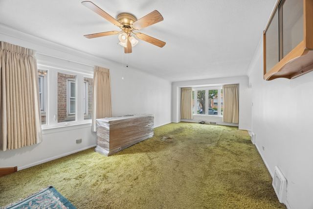 6605 S Kolin Avenue, Chicago, IL 60629
