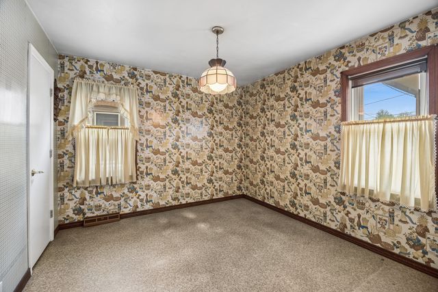 6605 S Kolin Avenue, Chicago, IL 60629