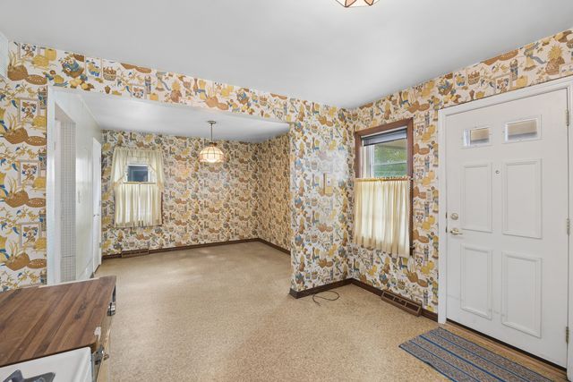 6605 S Kolin Avenue, Chicago, IL 60629