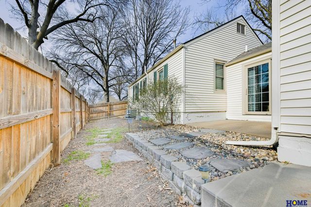 2645 N 57th Street, Lincoln, NE 68507