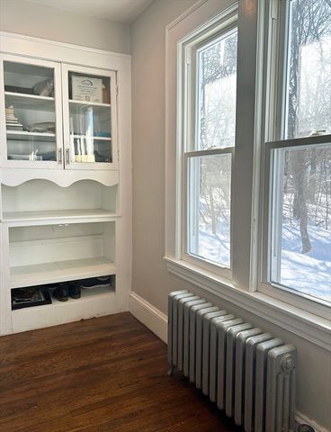 137 Mapleshade Ave, East Longmeadow, MA 01028